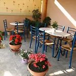 Hotel Angela 3*