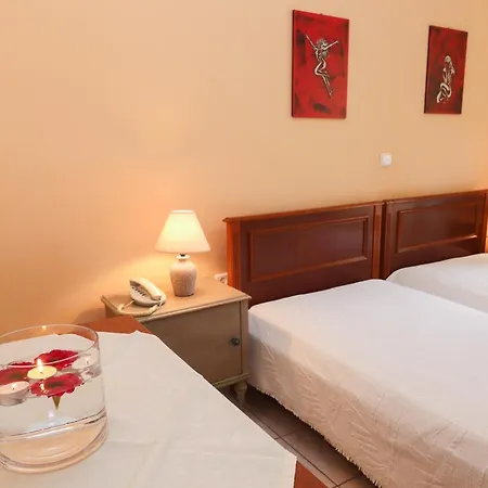 Angela 3* Loutra Edipsou (Evia)