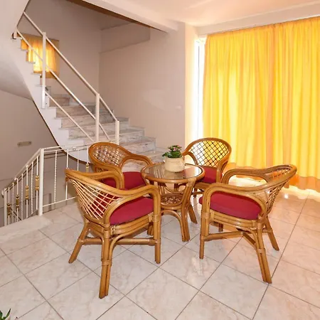 Angela Hotel Loutra Edipsou (Evia)