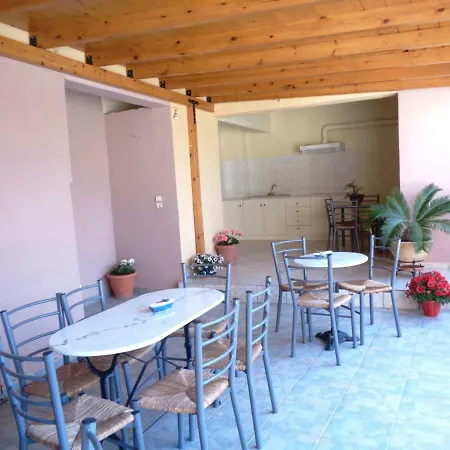 Hotel Angela Loutra Edipsou (Evia)